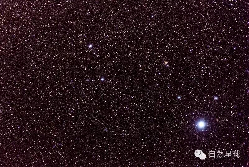相机镜头中的天琴座(织女星～m13武仙座球状星团(望远镜拍摄～相机