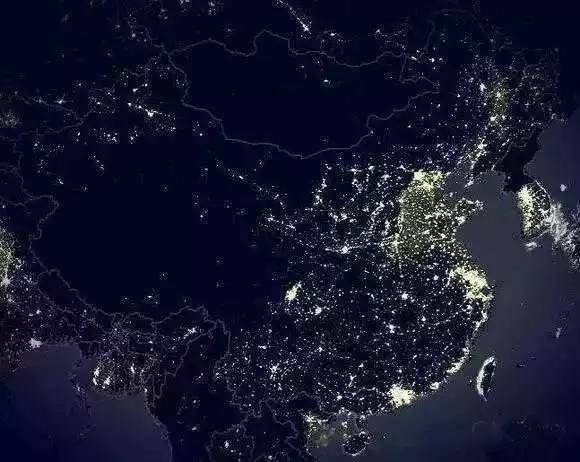 在卫星上看地球就知道中,日,韩差距有多大了!