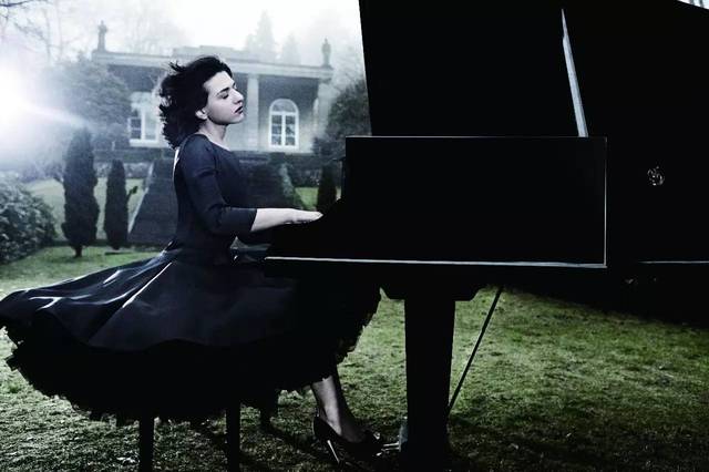 别看胸看琴超高颜值美女钢琴家卡蒂雅61布尼亚季什维莉