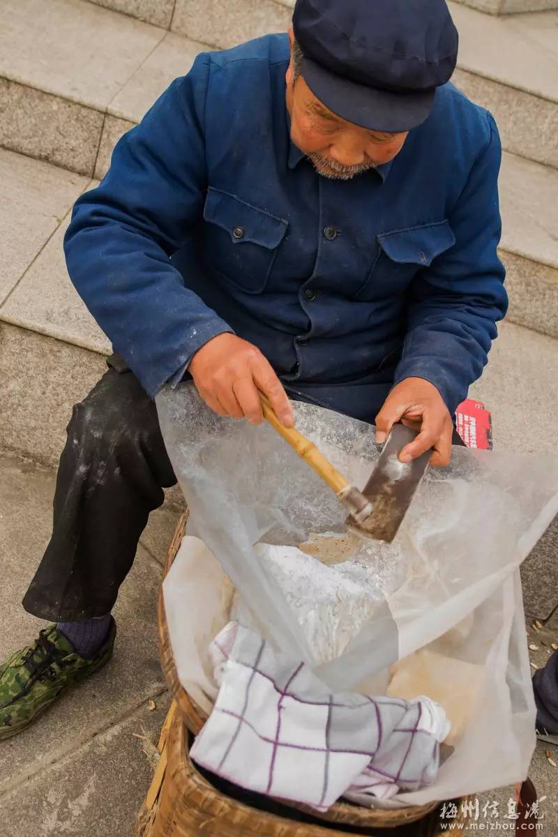 梅城味道:叮叮脚,毛钱转去撬柜角!儿时的甜蜜麦芽糖!