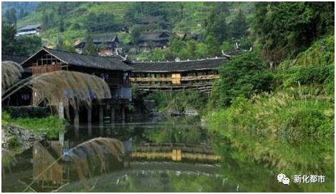 新化县城人口_...场暴雨袭击娄底新化县城.新化县立新小区,消防队借调冲锋舟