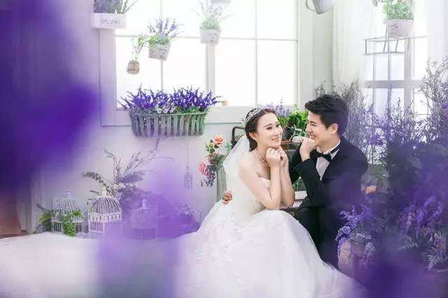 萝蔓朵婚纱_x龙时代依萝香婚纱(3)