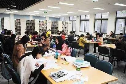 高校图书馆招聘_河海大学图书馆召开干部大会