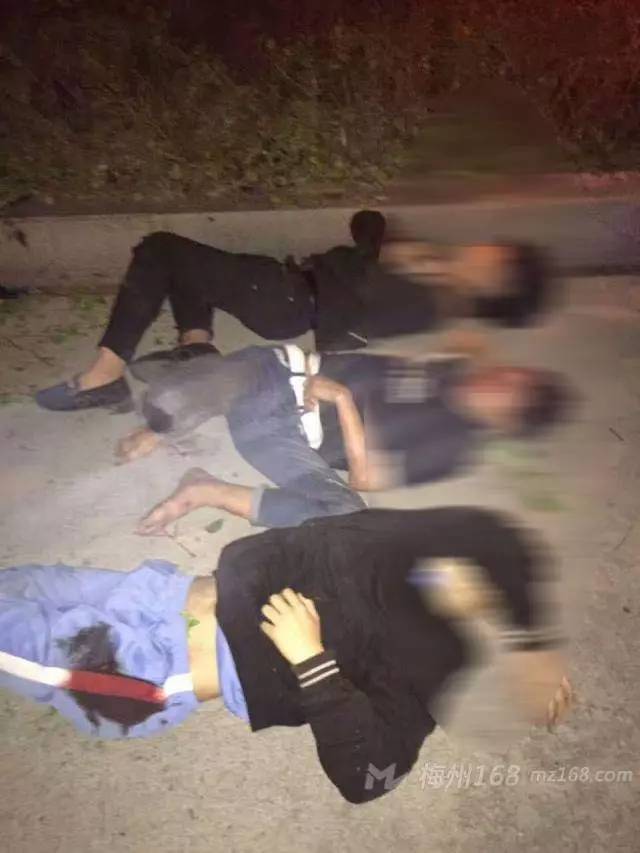 大埔三名学生样少年凌晨飙车,一人死亡!