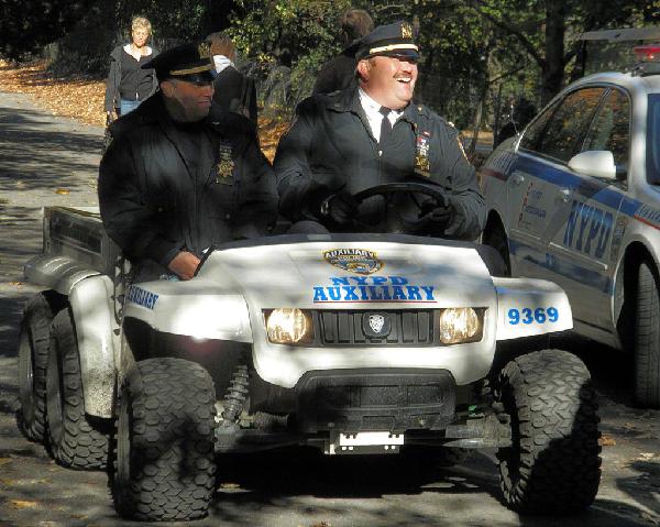 纽约警察局辅助警察:一群来自美帝的特别临时工