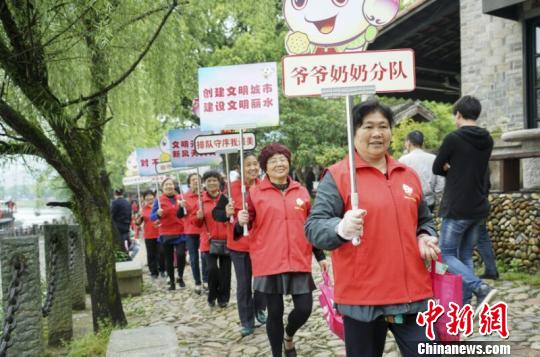 莲都人口_丽水莲都东西岩景区(3)