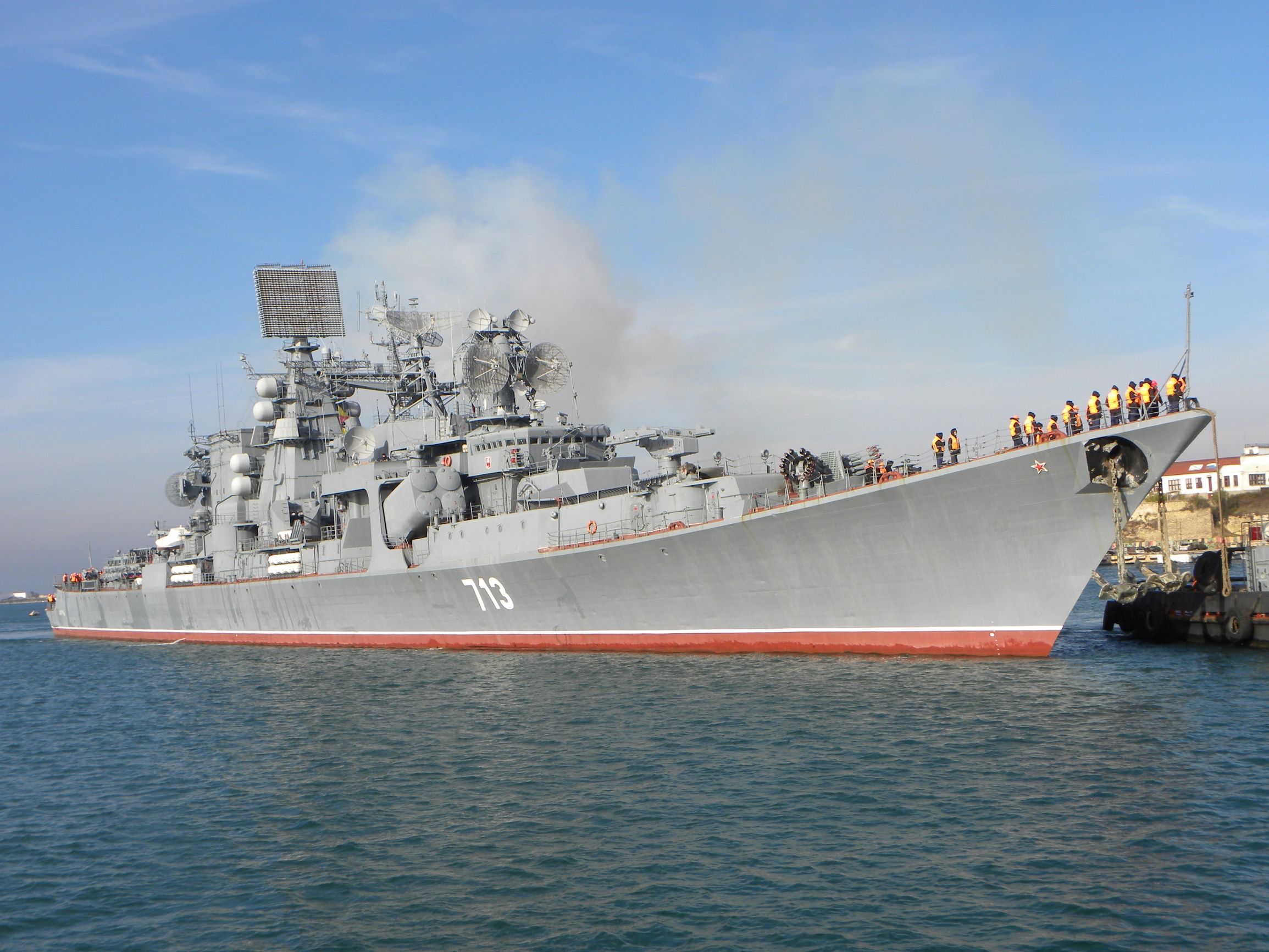 俄海军究竟有多穷?万吨巡洋舰还没扔掉