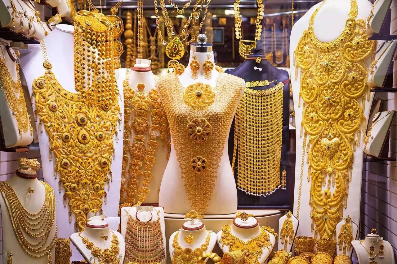 madinat jumeirah 黄金市场 几乎每位来到迪拜的游客 都会对黄金市场