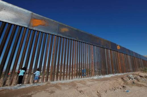川普边境墙修了很久了, 现在是什么样了, 能挡住