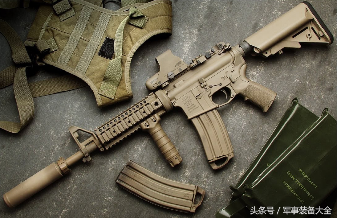 a3是m16a2的全自动衍生型, m16a4自动步枪,在2002年下半年 m4a1卡宾枪