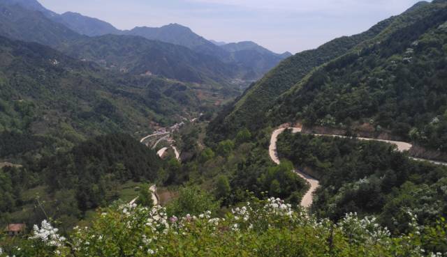 五一肉测蓝田蓝关古道美景险弯秒杀日本秋名山