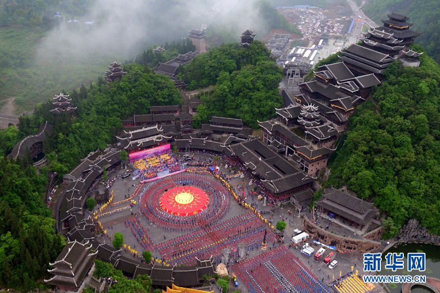 的民俗生态旅游地——彭水,这里也是重庆市唯一以苗族为主的自治县