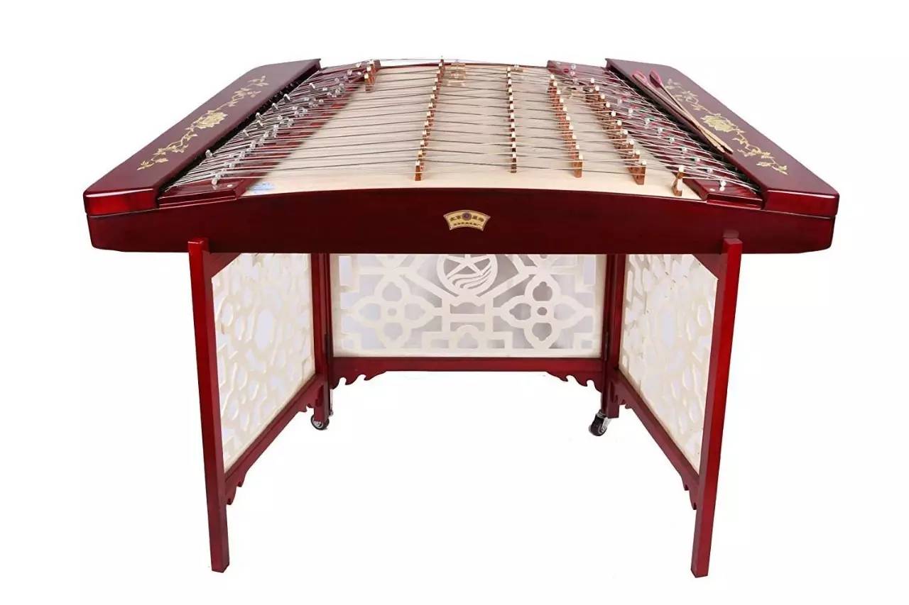 扬琴 chinese dulcimer