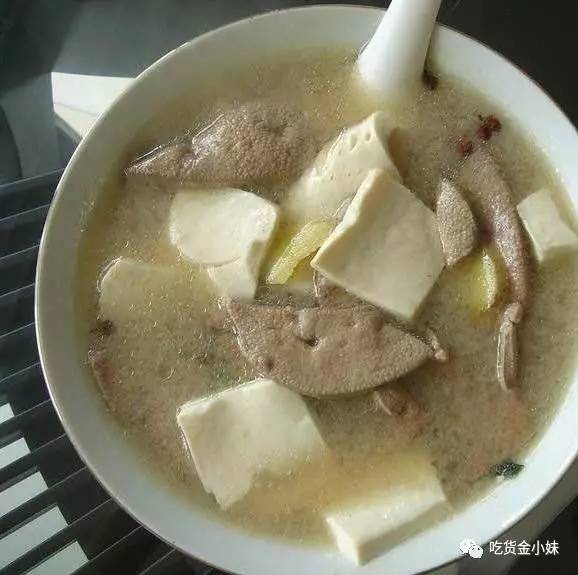 2.猪肝豆腐汤