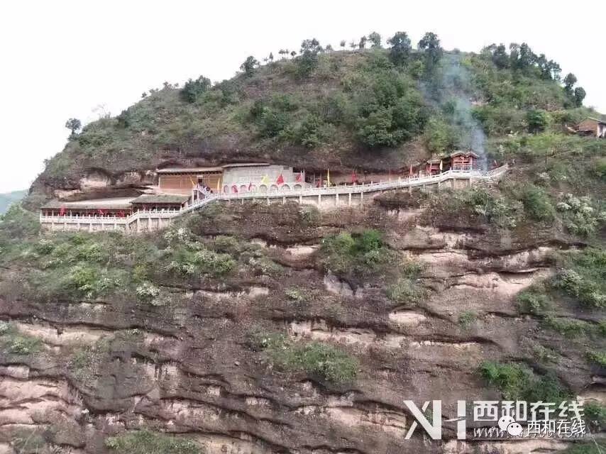 【多图】八峰崖今日有庙会,看看沿途风景又有了新变化