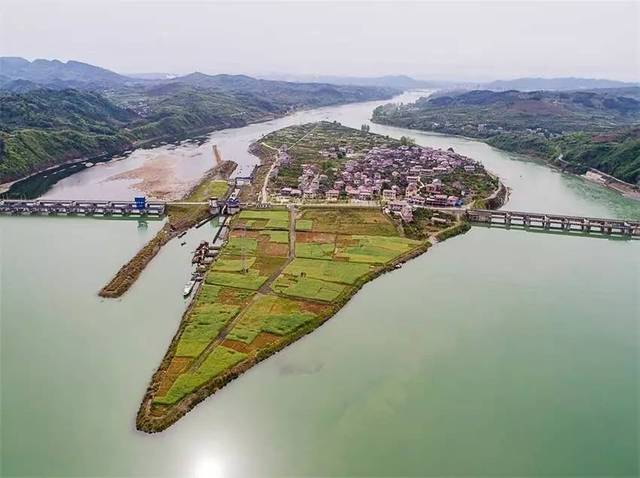 辰溪人口_暴雨连续两三天,整个城市泡在水里,煎熬