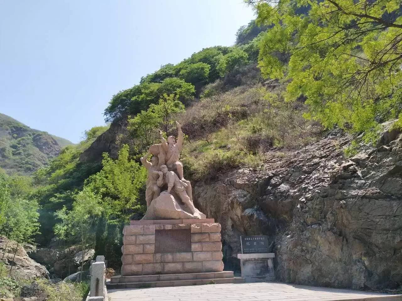 抗日英雄群雕纪念像鹤伴山风景区游览示意图国家级旅游景区在景区