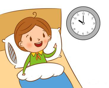 一般学龄前儿童中午睡1-2个小时即可,切忌让孩子睡上3-4个小时甚至更