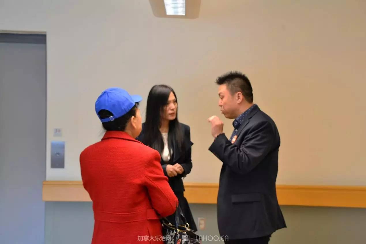 公益长江商学院加拿大校友会为老人院老人送温暖献爱心