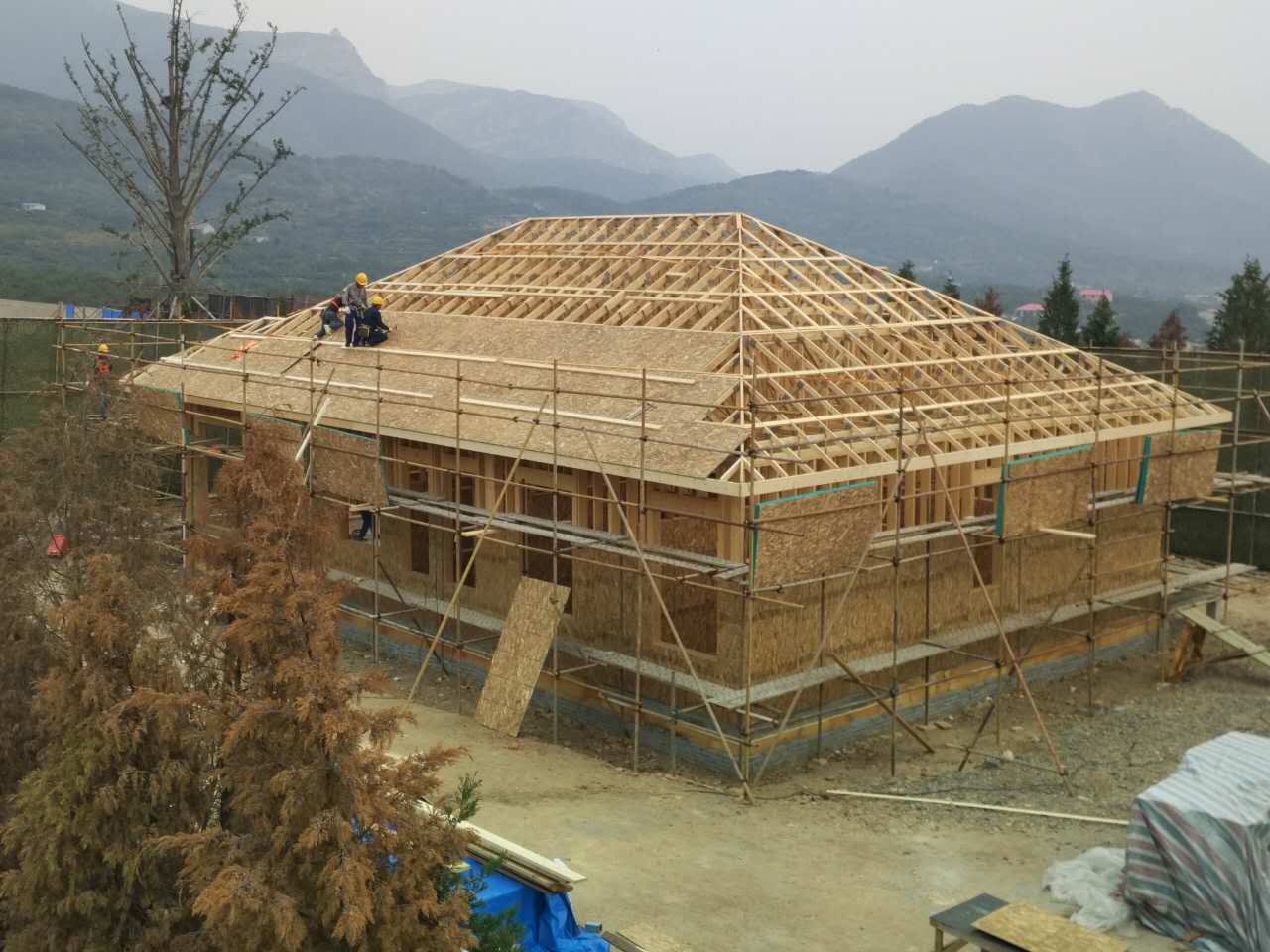 【john neeman】【northman】建造一所木屋，看一下国外的榫卯式结构。