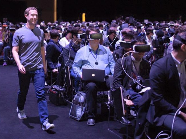 还再唱衰VR?Facebook竟超1000人在做VR