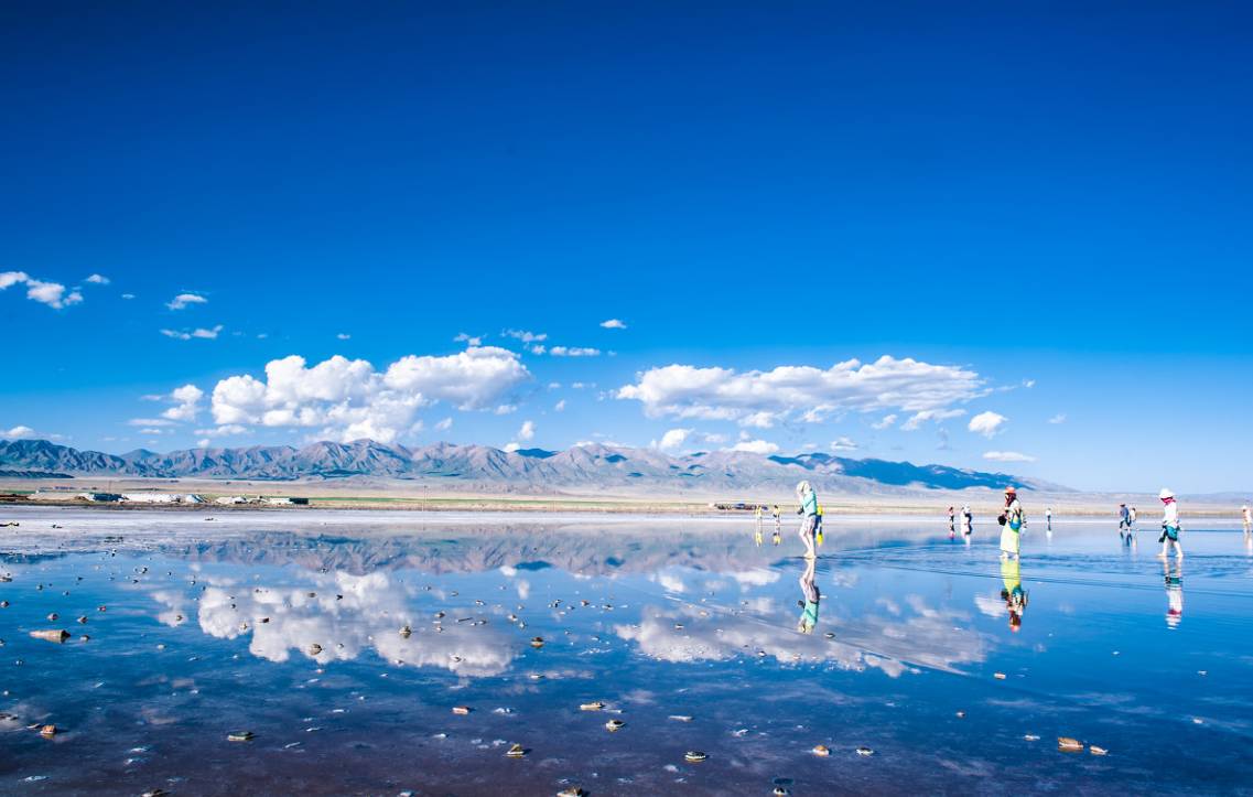 完胜茶卡盐湖!这个亚洲最大的"天空之镜",美到窒息却鲜少人知