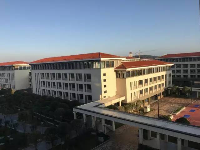 2017年度北京师范大学贵安新区附属学校招聘幼儿园园长及教师公告