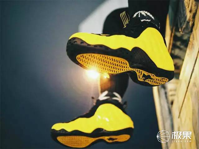 关于球鞋的黑黄情结，你是站李小龙还是蝙蝠侠？