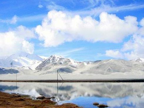 2017年新疆这地方被评为5A级景区，人称塞北小江南