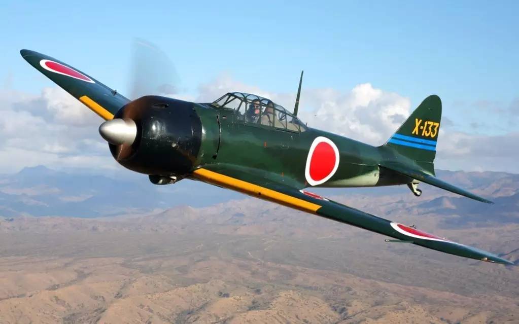 尤其是由三菱重工研制的"零式战斗机",它代表了"二战"前日本航空业最