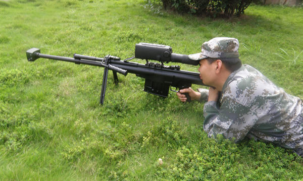 10式狙击步枪性能已经堪比巴雷特,主要应用于特种部队