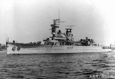 图示:真正的"德·鲁伊特尔"级轻巡洋舰,二战爆发后在泗水海战中不幸