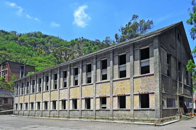 小火车带火了四川乐山嘉阳国家矿山公园