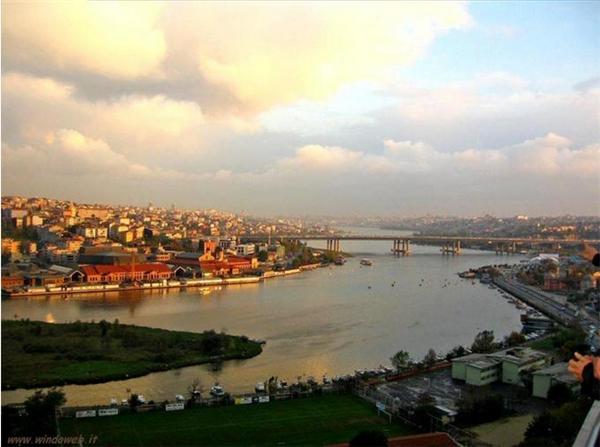 在最适宜去土耳其的季节里，一起去伊斯坦布尔吧！