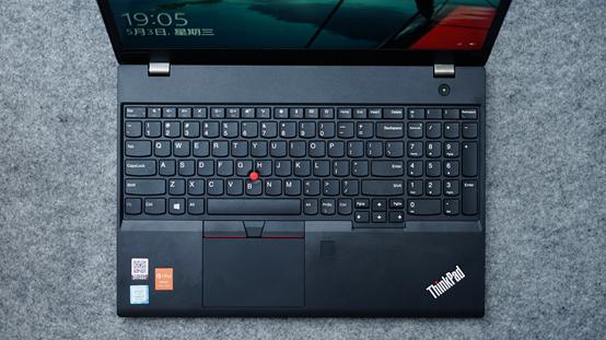 更广阔的视野 thinkpad t570的大有料