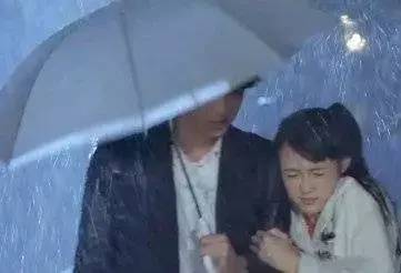 “共享雨伞”来广州了！免费借15天，就想问问什么时候共享钱？手机每天关机一次，好还是不好？