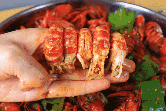 不过百竟能吃到30年盱眙龙虾大师的秘制配方龙虾！