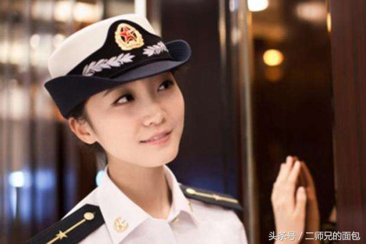 中国海军女兵铁骨柔情颜值展现,海上的"霸王花"