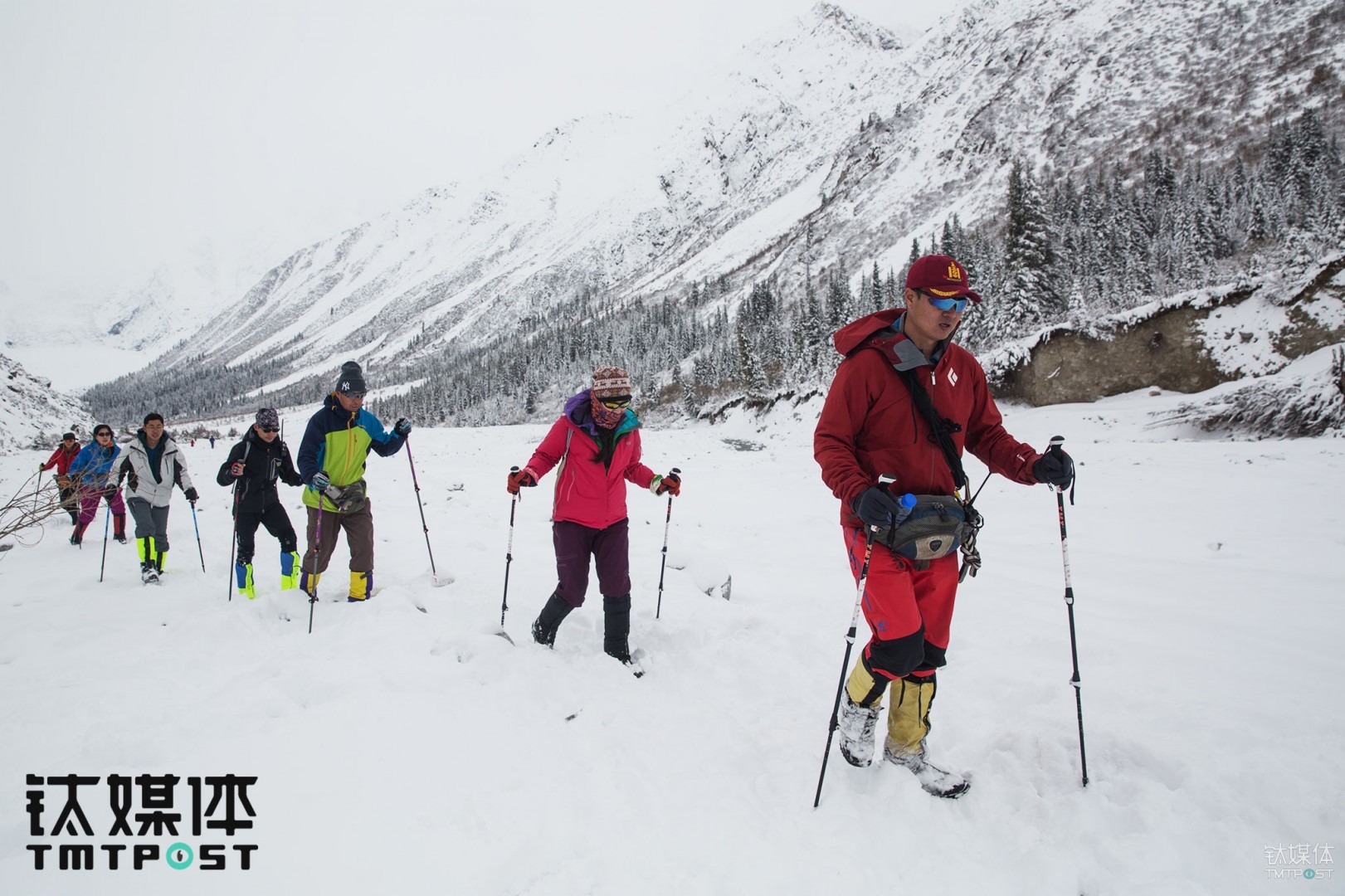 Photo Gallery 054: The Role Of Individual Trek Team Leaders