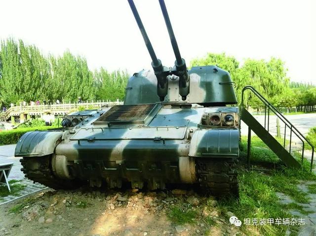 ЗСУ-37-2"叶尼塞河"双联装 37毫米自行高炮