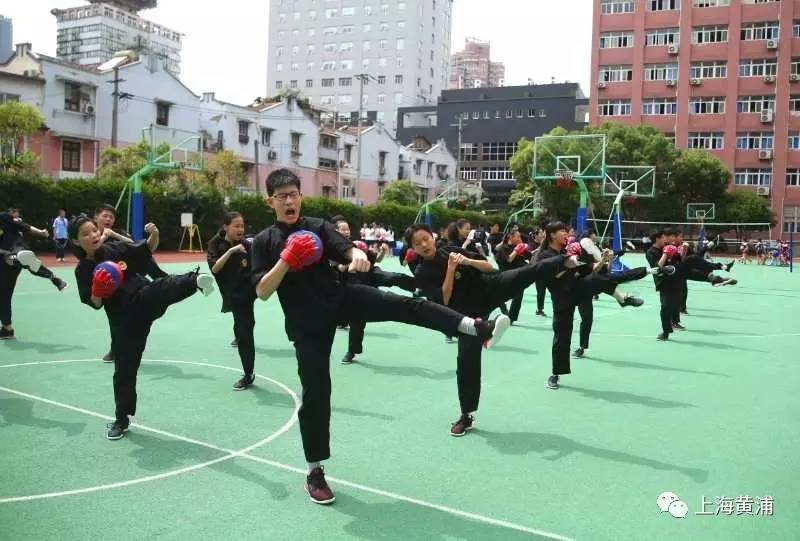 中学体育教案模板范文_小学二年级体育教案上册_小学体育教案范文