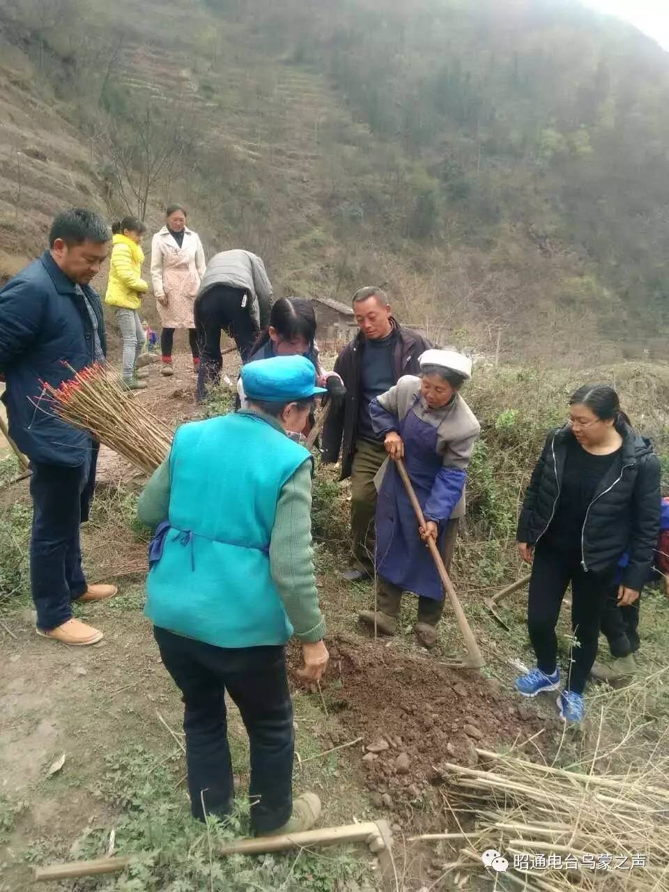 《扶贫故事》(18)--走进彝良县小草坝镇三道村