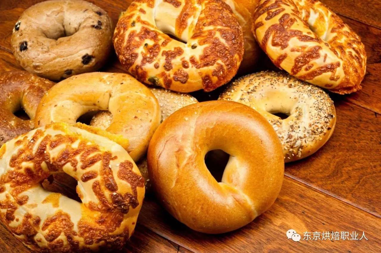 what-s-the-difference-between-a-bagel-and-a-bread-circle-b-kitchen