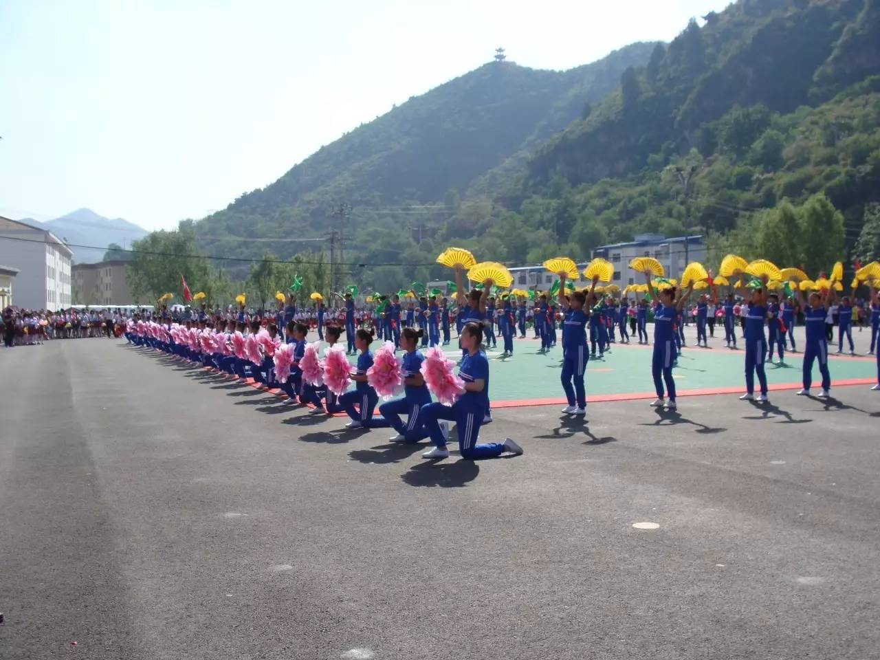 平顺县人口_灵秀壮美通天峡,一县一品公益助农,山西平顺特色农产品潞党参(2)