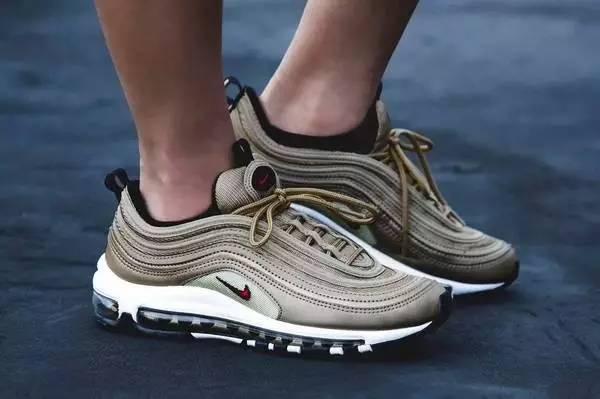 nikegonikeairmax97ogmetallicgold男女款