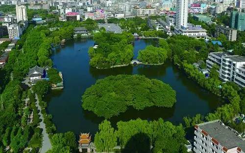 宜宾市区人口多少_宜宾人 都来为创建全国文明城市贡献力量吧