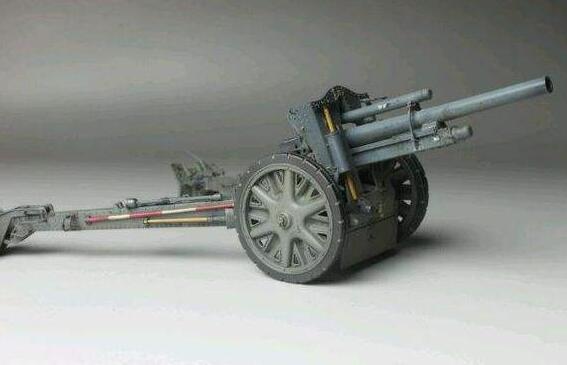 lefh18榴弹炮:德国二战最重要的火炮,曲平两用是个