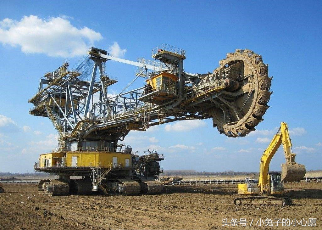 全球最大的斗轮挖掘机 重达45000吨 价值6600万英镑