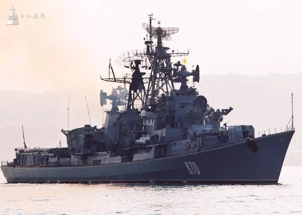 军事 正文 俄罗斯海军黑海舰队卡辛级驱逐舰(大型反潜舰项目61)机敏号
