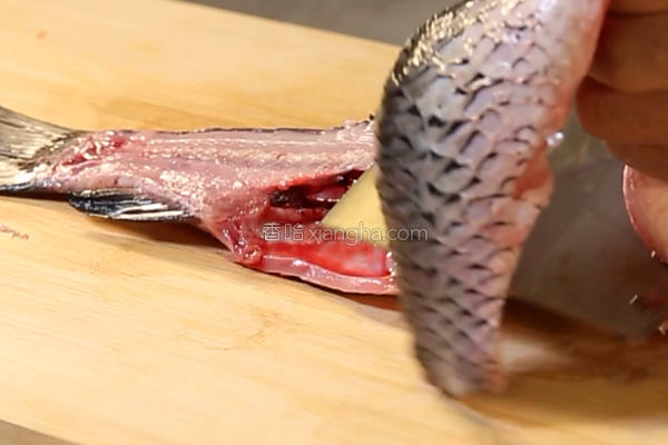 鱼肉怎么做不腥不老口感滑嫩？记住6个诀窍放心吃